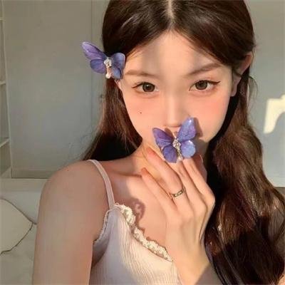 药屋少女的呢喃